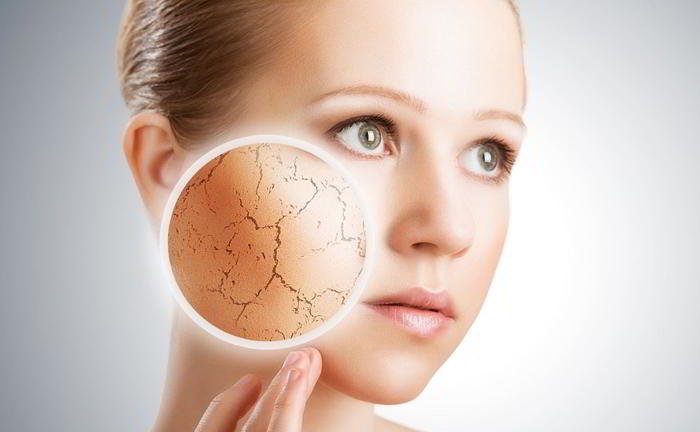 Can I use talcum powder to keep my skin dry?