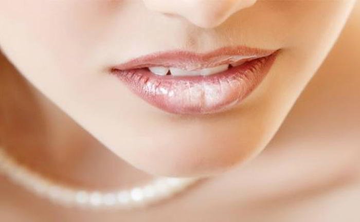 How is thrush cured?