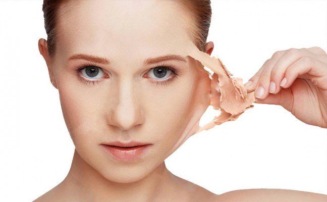 How to Cure Skin Peeling Naturally?