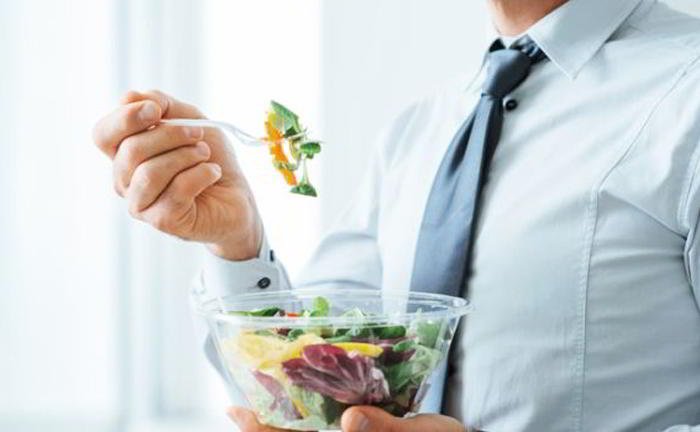I live in a hostel and suffer from constipation. Why is to even when I take healthy food?