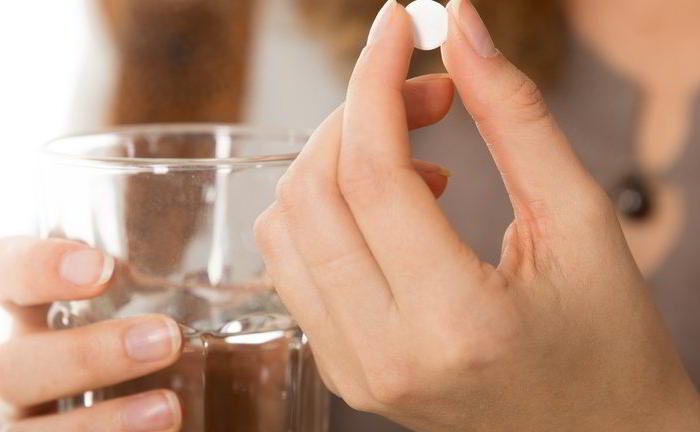 I was initially taking steroids as I had severe asthma but now, since I am feeling better, I want to stop taking them. Is it right to do so? I was initially taking steroids as I had severe asthma but now, since I am feeling better, I want to stop taking them. Is it right to do so?