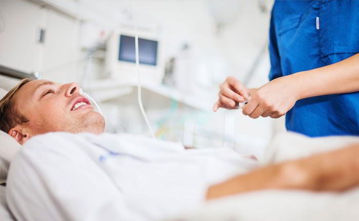 What things should I take with me when I am going to be hospitalised?