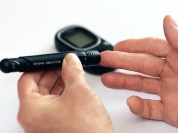 How alternative medicine can help in prevention and cure of diabetes?